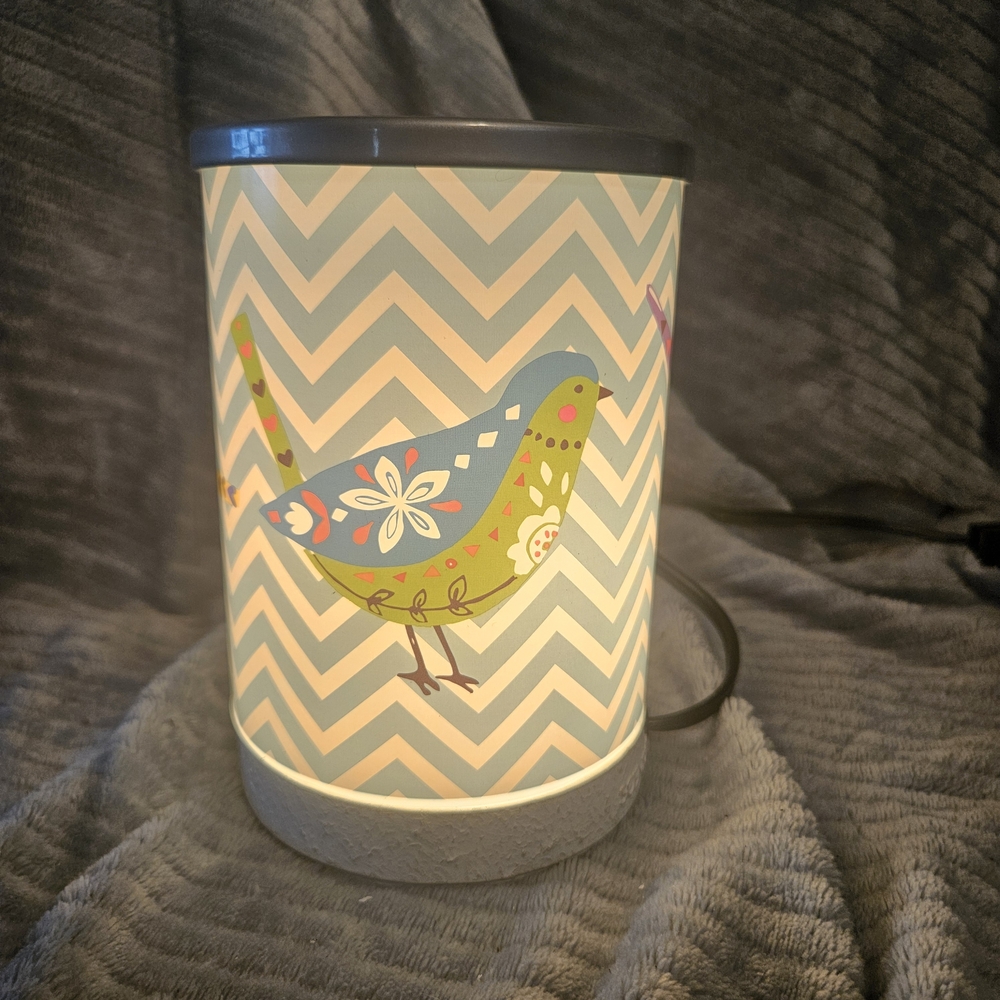 Scentsy Chevron Bird Wax Warmer